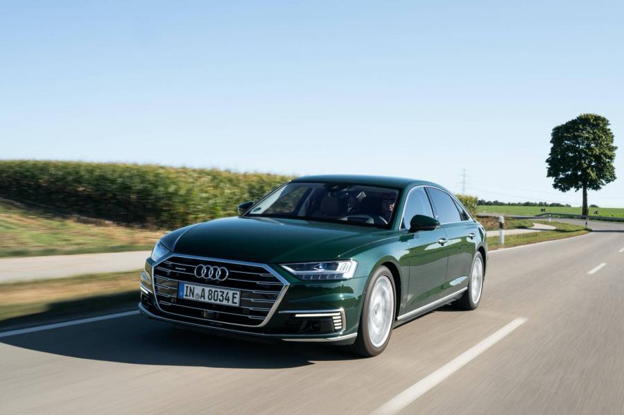  Audi A8 L 60 TFSI e Quattro 2019 года  (WW) (фото 37 из 61)